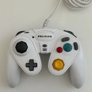 Pelican Gamecube GameStop Controller White UNTESTED *FOR PARTS/REPAIR